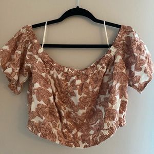 Abercrombie & Fitch Women’s Cropped Top Size Large NWT!